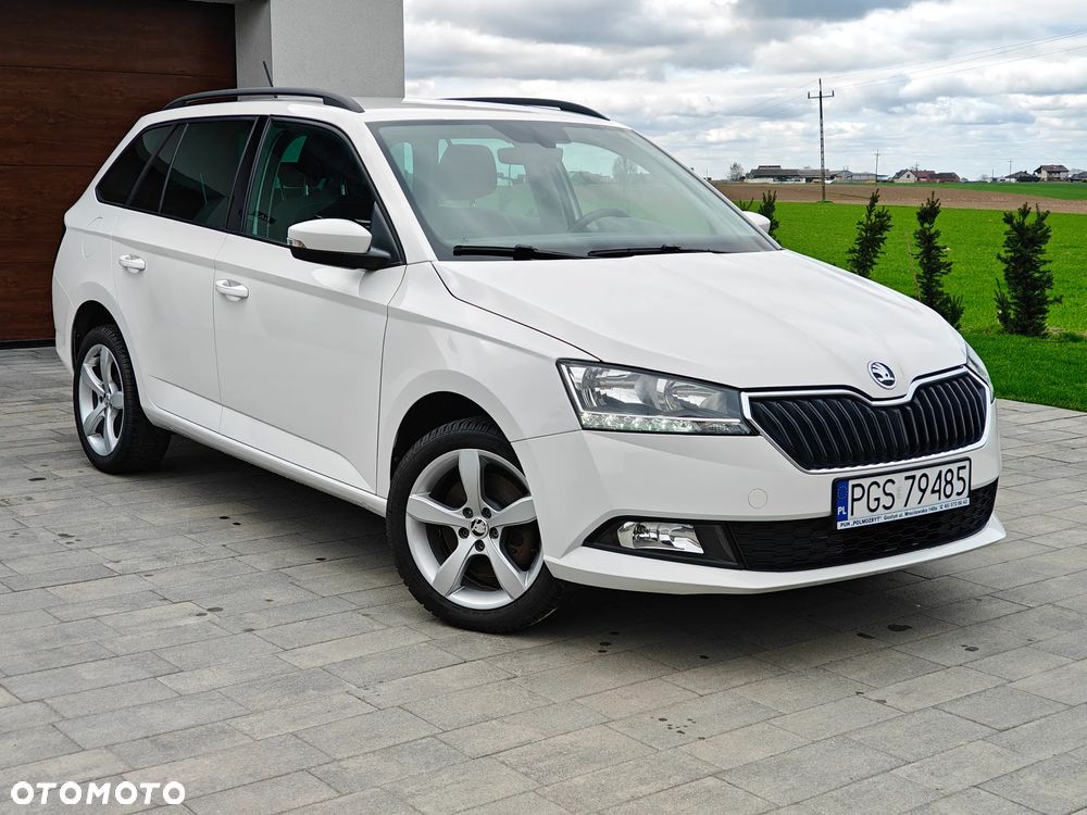 Skoda Fabia 1.0 TSI Ambition - 1