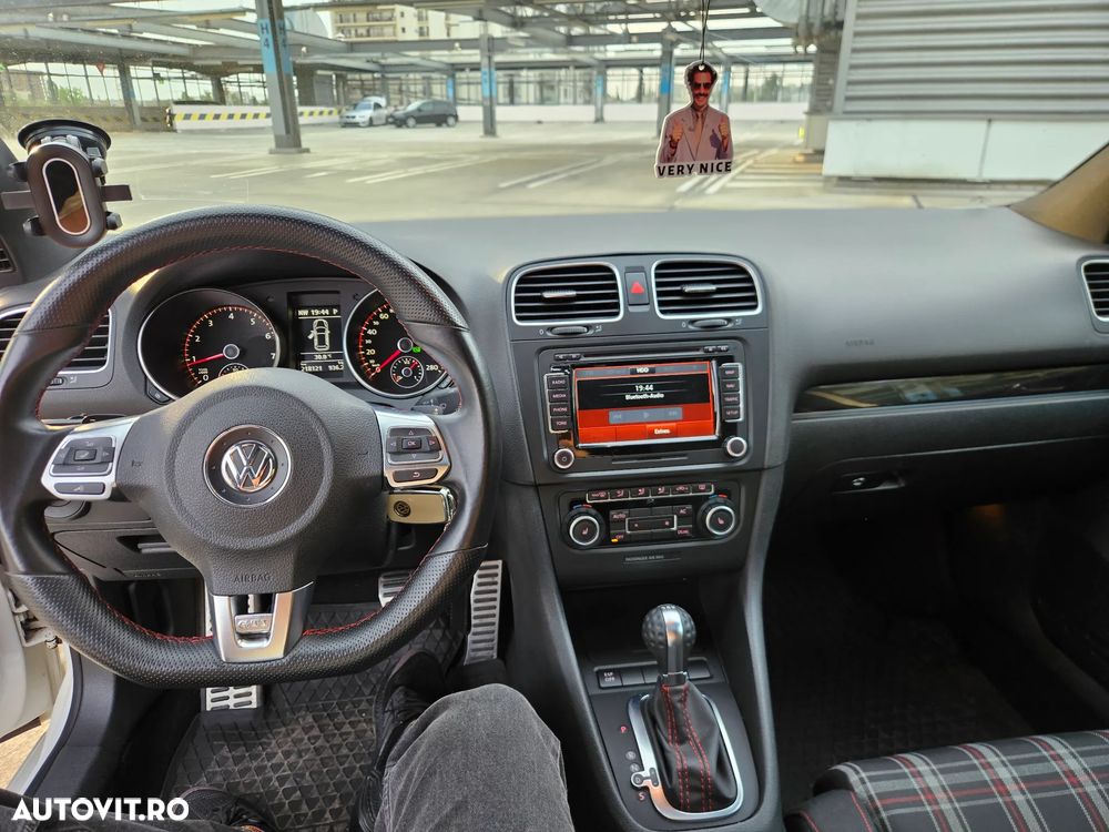 Volkswagen Golf 2.0 GTI DSG - 7