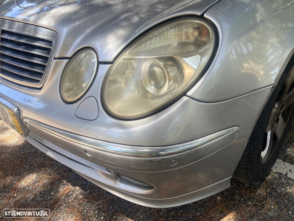 Mercedes-Benz E 200 K Avantgarde Aut. - 13