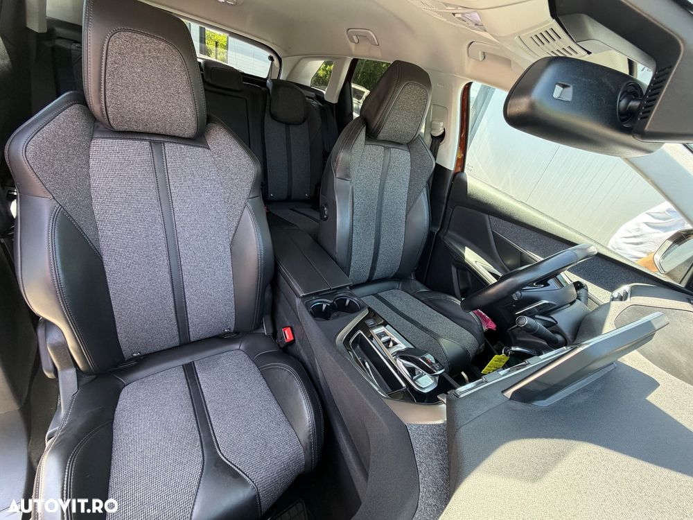 Peugeot 3008 1.2 PureTech Turbo S&S EAT6 GT-Line - 16