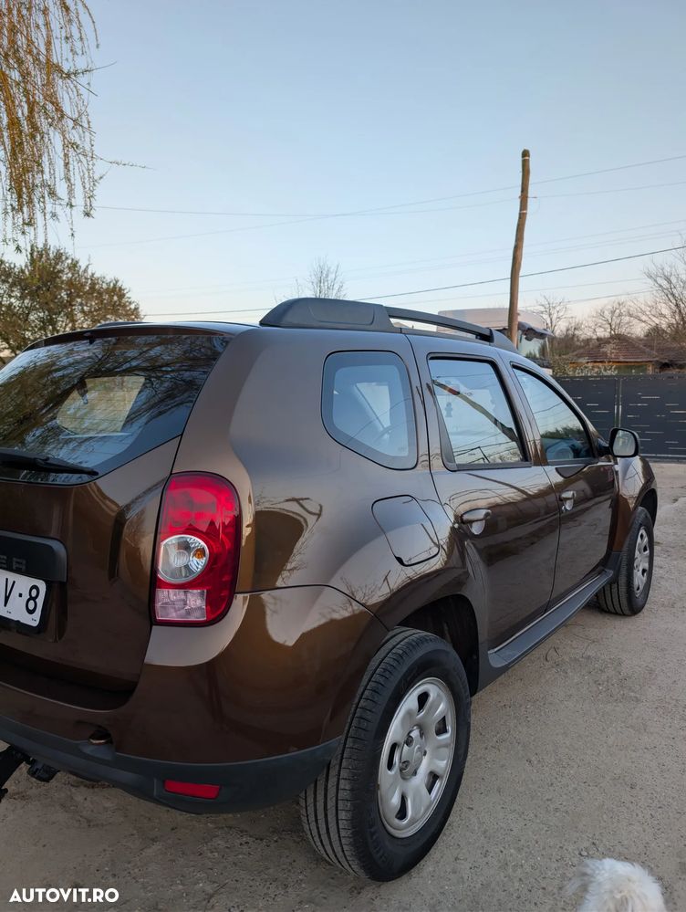 Dacia Duster 1.6 16V 105 4x2 Laureate - 16