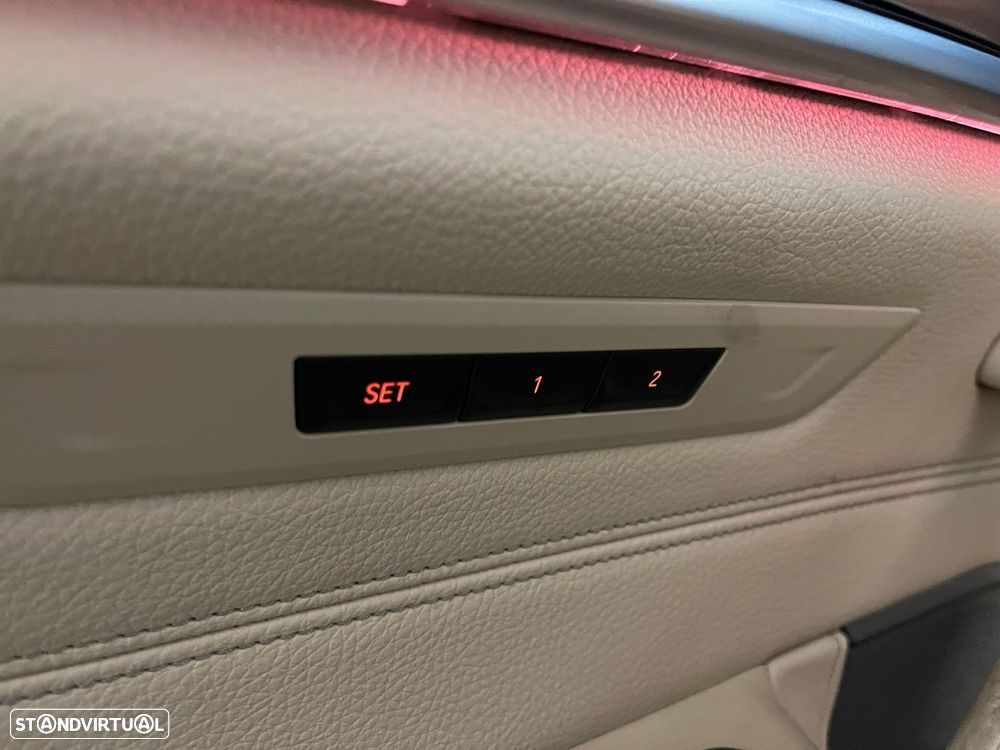 BMW 520 d Line Luxury Auto - 38