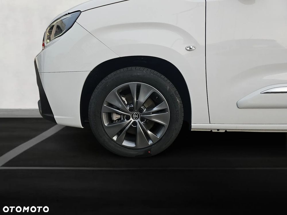 Toyota Proace City Verso 1.5 D-4D Family - 12