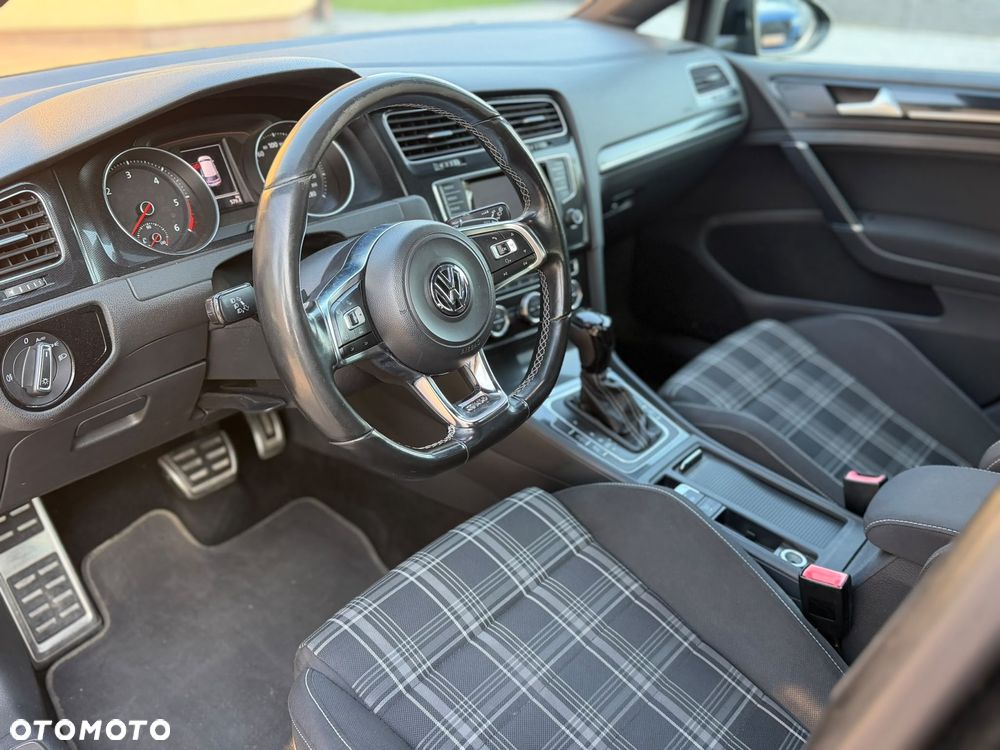 Volkswagen Golf GTD 2.0 TDI SCR DSG - 12
