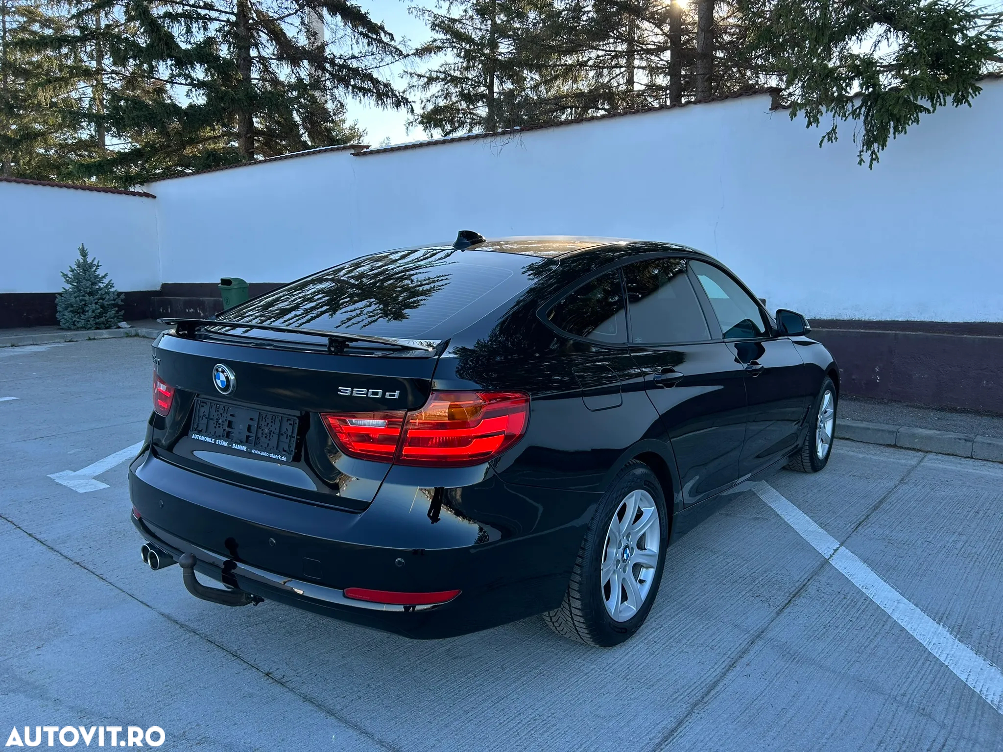 BMW Seria 3 320d GT - 16