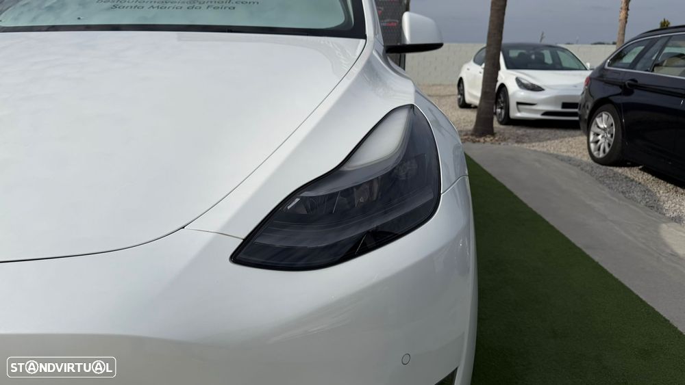 Tesla Model Y Long Range Tração Integral - 18
