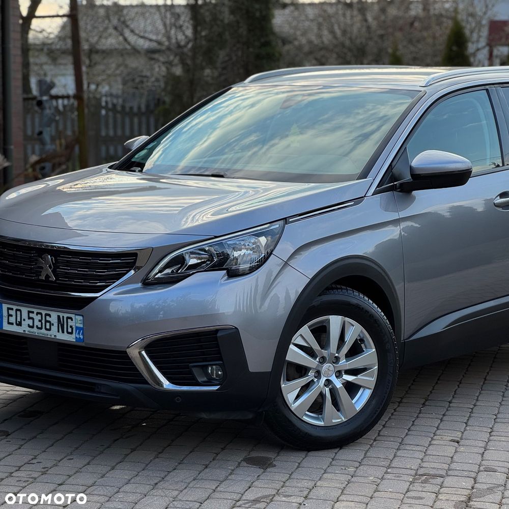 Peugeot 5008 - 1