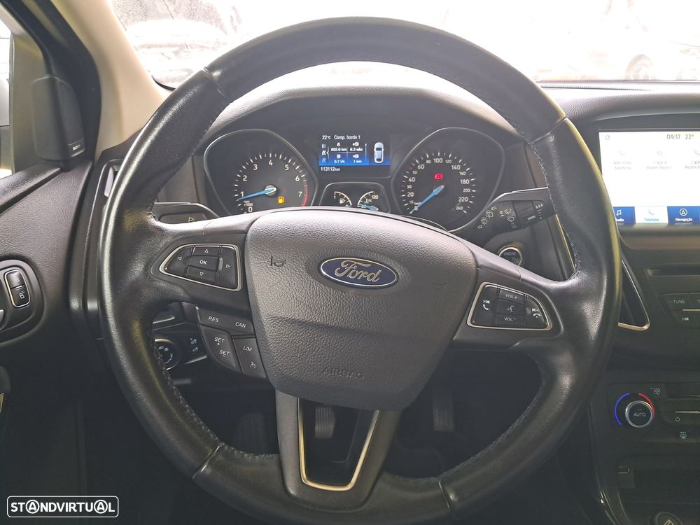 Ford Focus 1.0 EcoBoost Titanium - 7