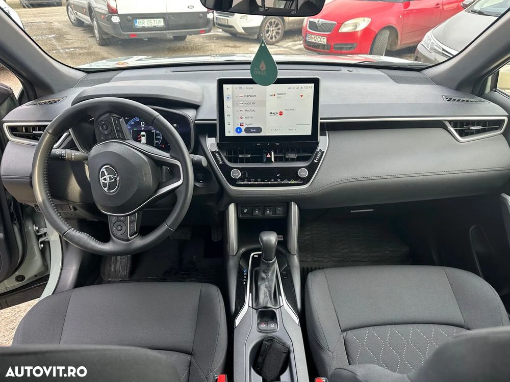 Toyota Corolla Cross Hybrid 2.0 VVT-i Style - 10