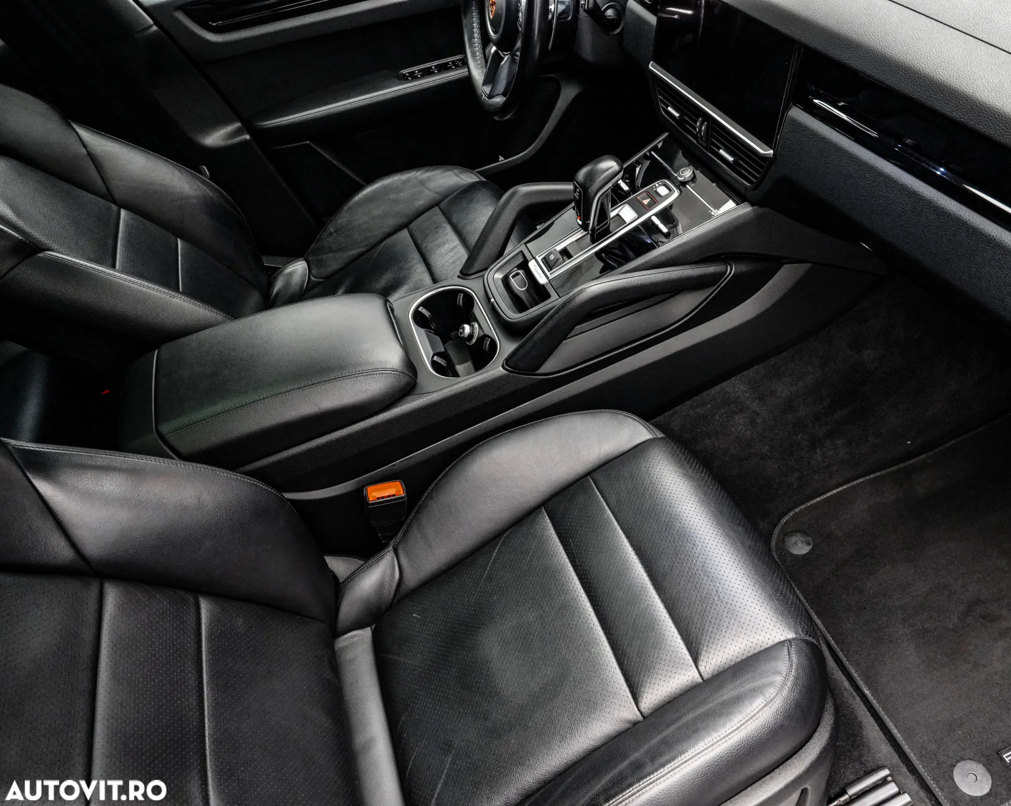 Porsche Cayenne S - 13