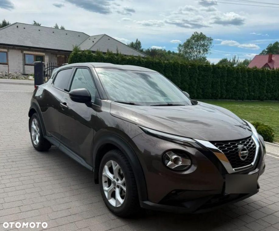 Nissan Juke 1.0 DIG-T N-Connecta DCT - 1