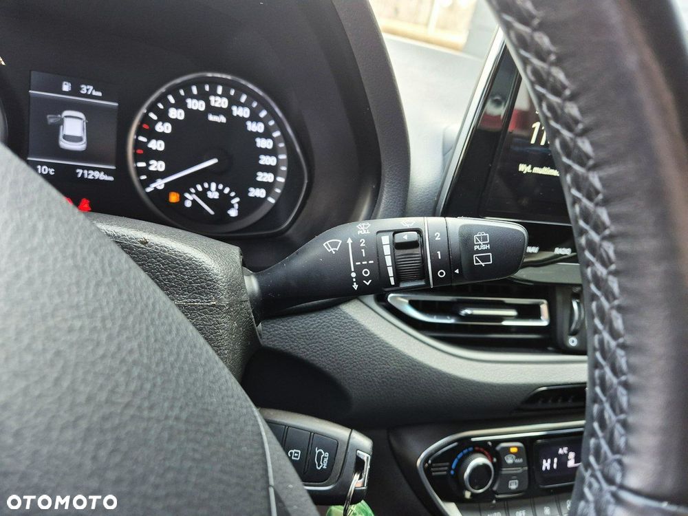 Hyundai i30 - 27