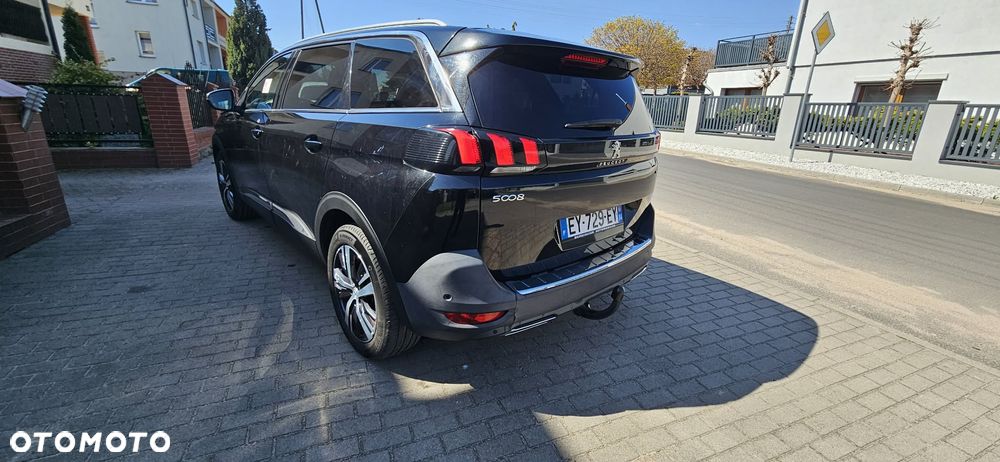 Peugeot 5008 BlueHDi 130 EAT8 Allure - 6