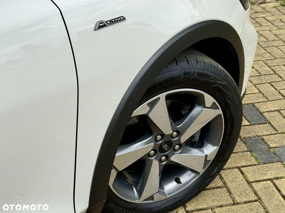 Ford Focus - 33