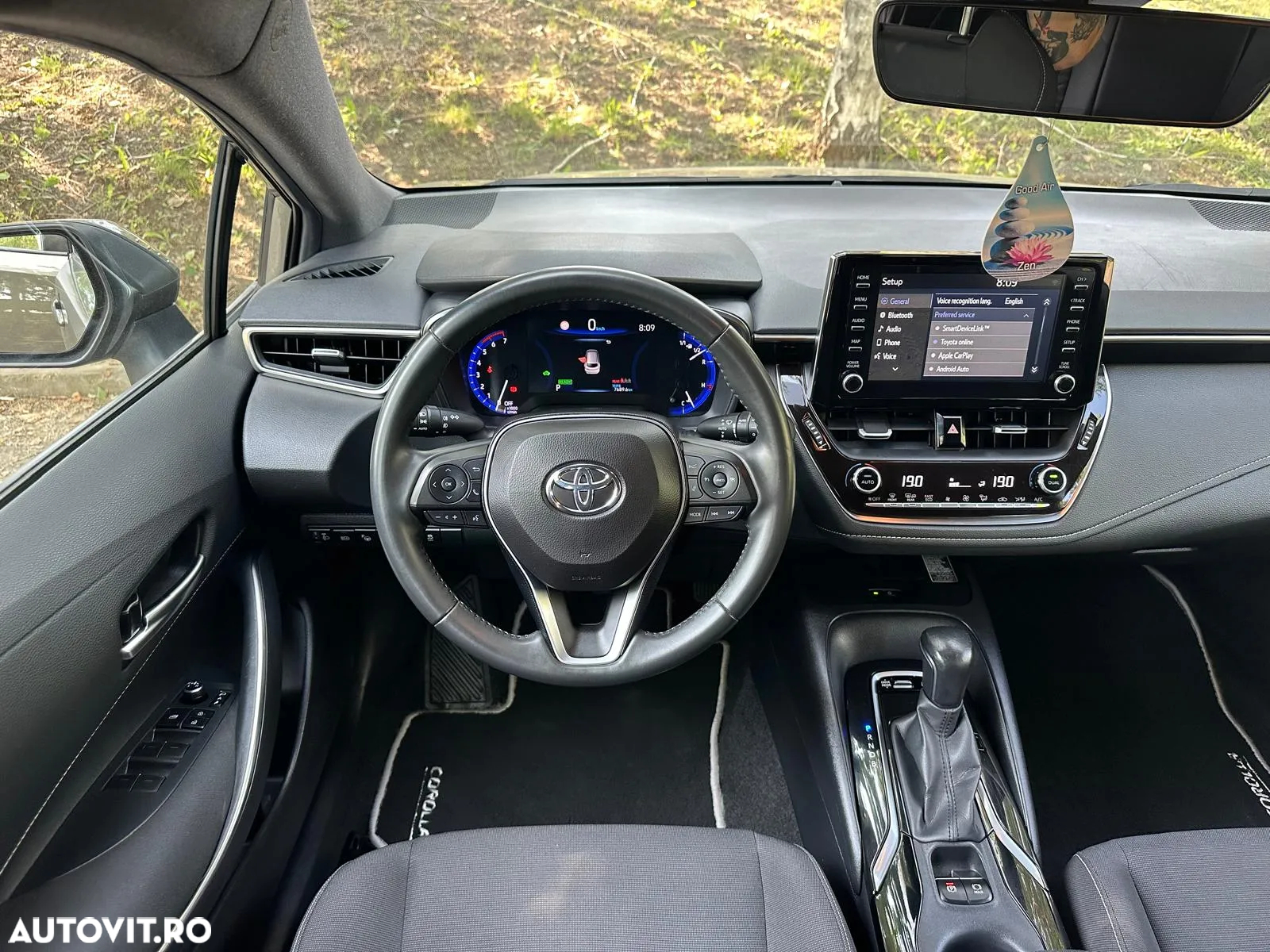Toyota Corolla - 13