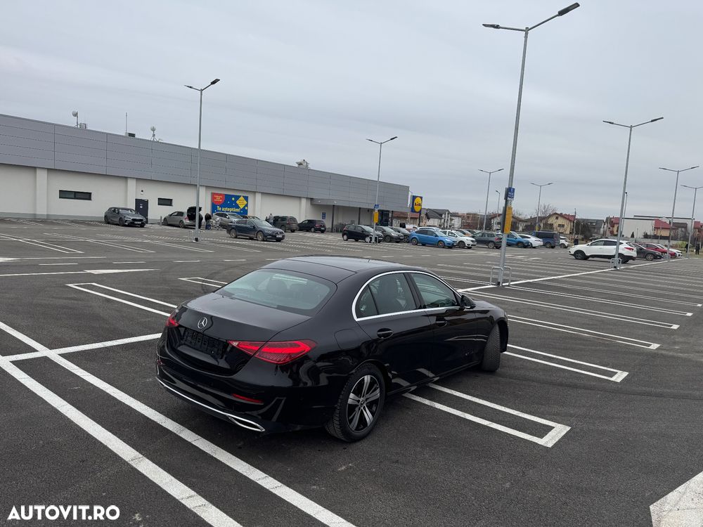 Mercedes-Benz C 180 9G-TRONIC Avantgarde Advanced - 4