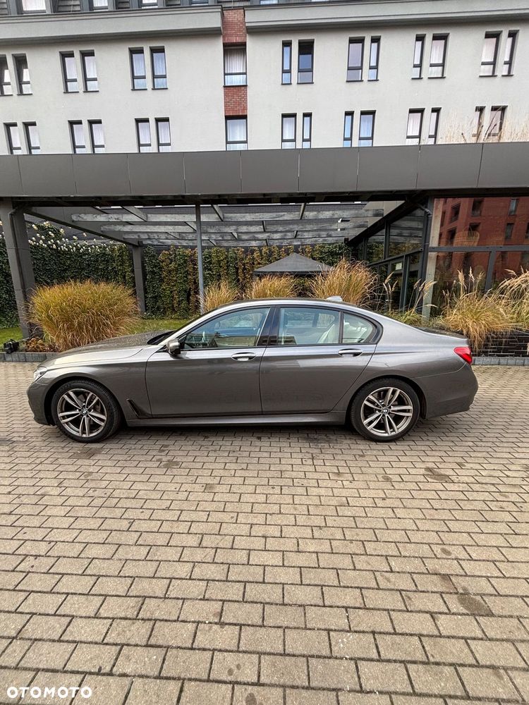 BMW Seria 7 730d xDrive - 12