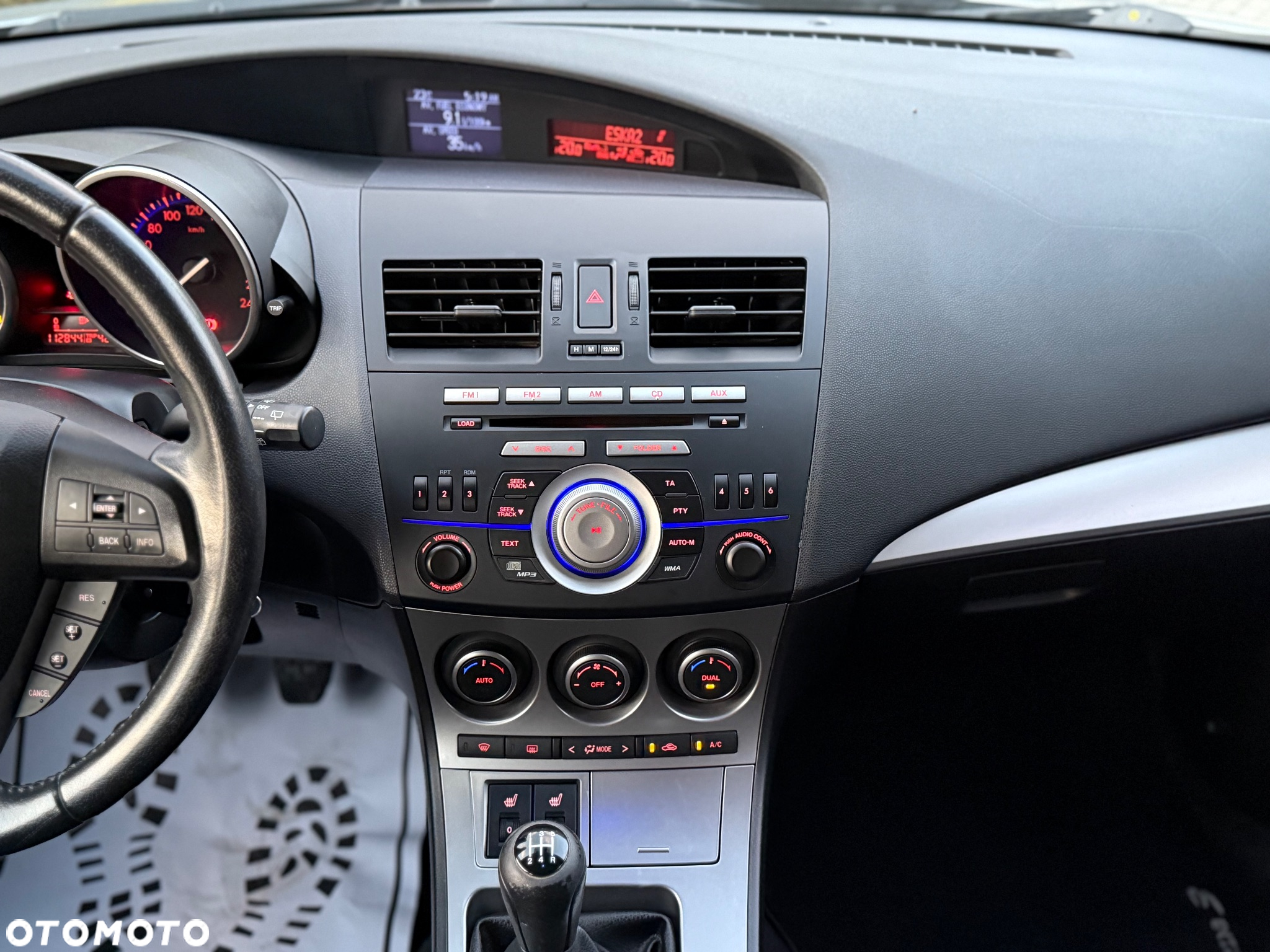 Mazda 3 1.6 Exclusive - 18
