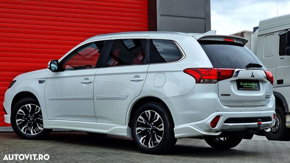 Mitsubishi Outlander 2.0 4WD - 15