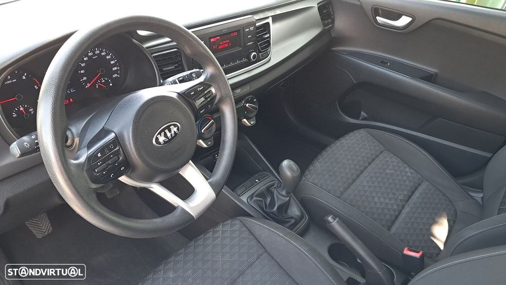 Kia Rio 1.4 CRDi TX - 14
