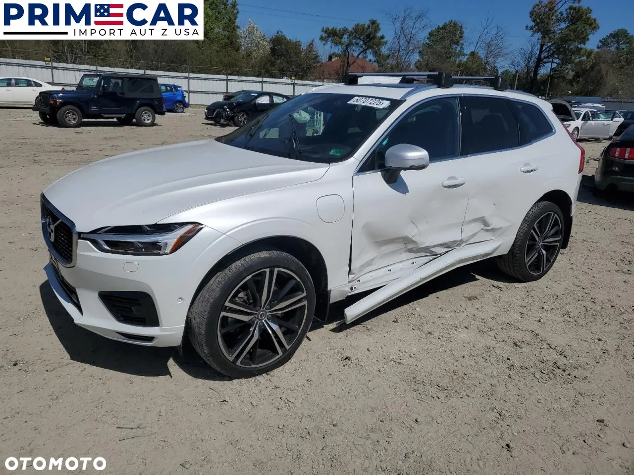 Volvo XC 60 T8 AWD Plug-In Hybrid R-Design - 5