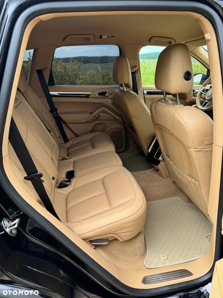 Porsche Cayenne Diesel - 18
