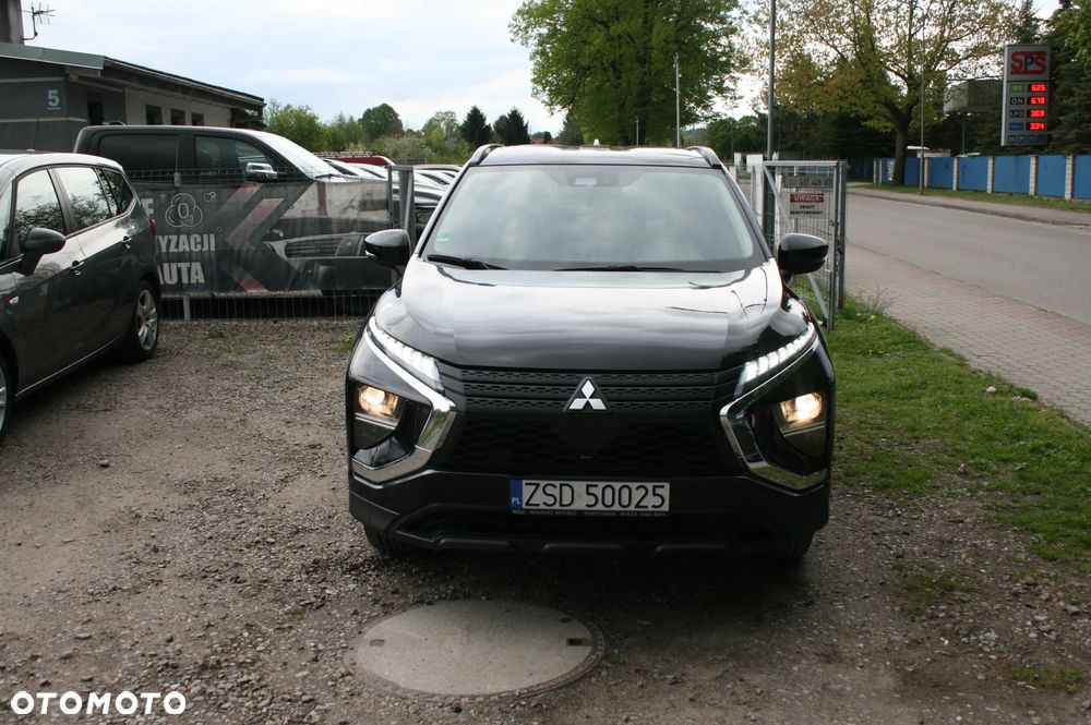 Mitsubishi Eclipse Cross 4WD Basis - 3