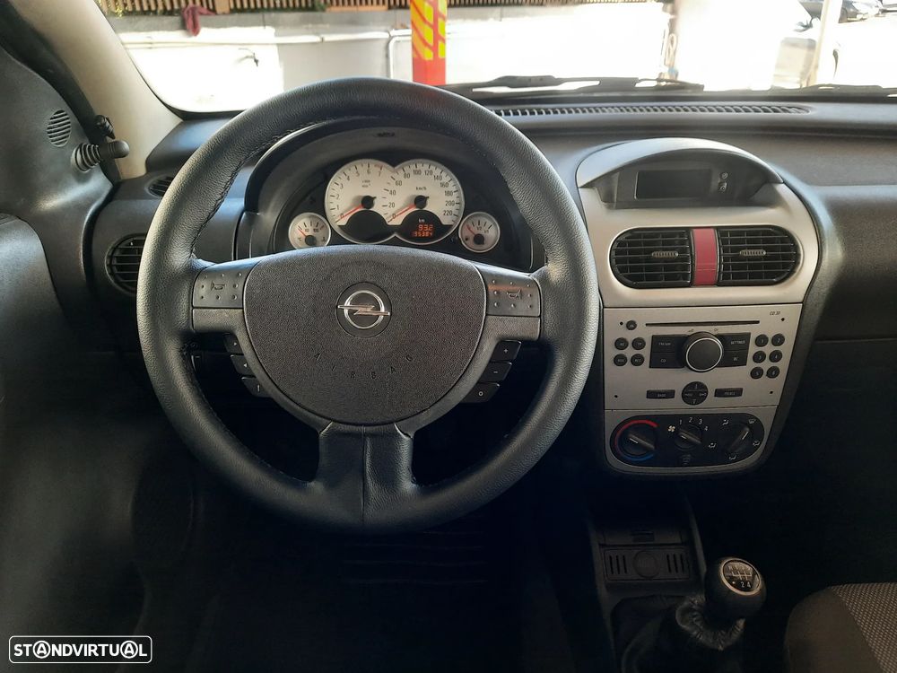 Opel Corsa 1.2 Twinport Cosmo - 6