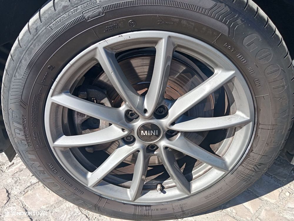 MINI Countryman Cooper SE ALL4 Auto - 5