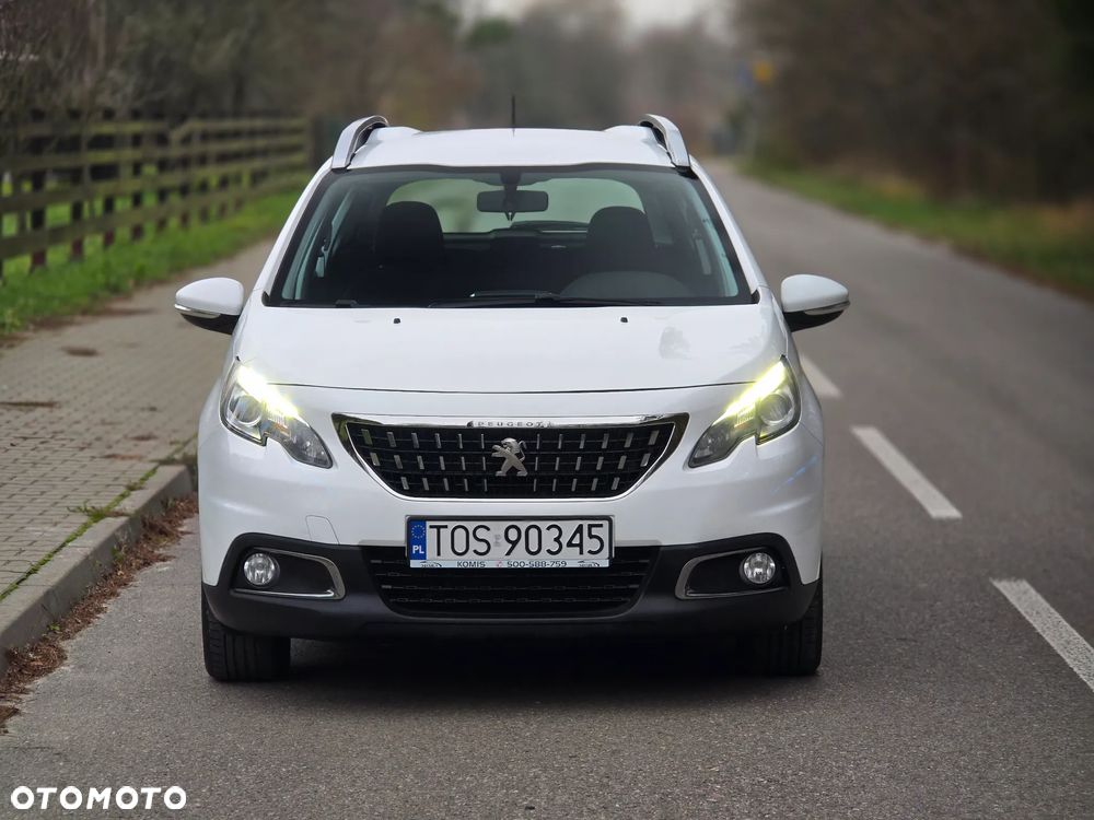 Peugeot 2008 BlueHDi 100 STOP & START Style - 10