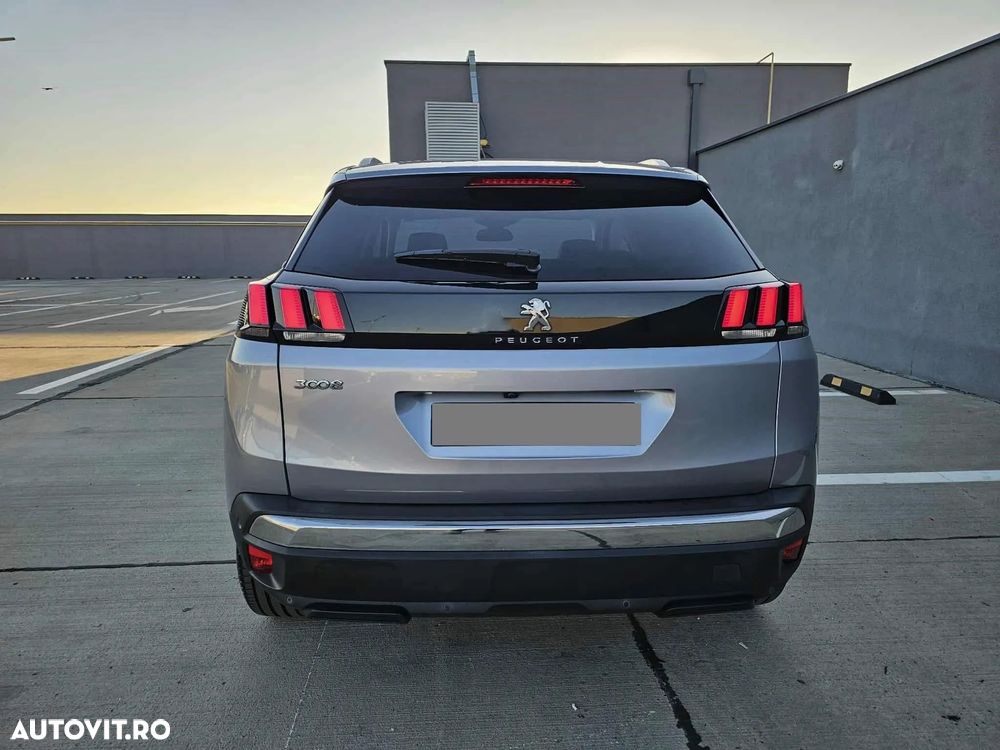 Peugeot 3008 1.2 PureTech 130 EAT8 Allure Pack - 4