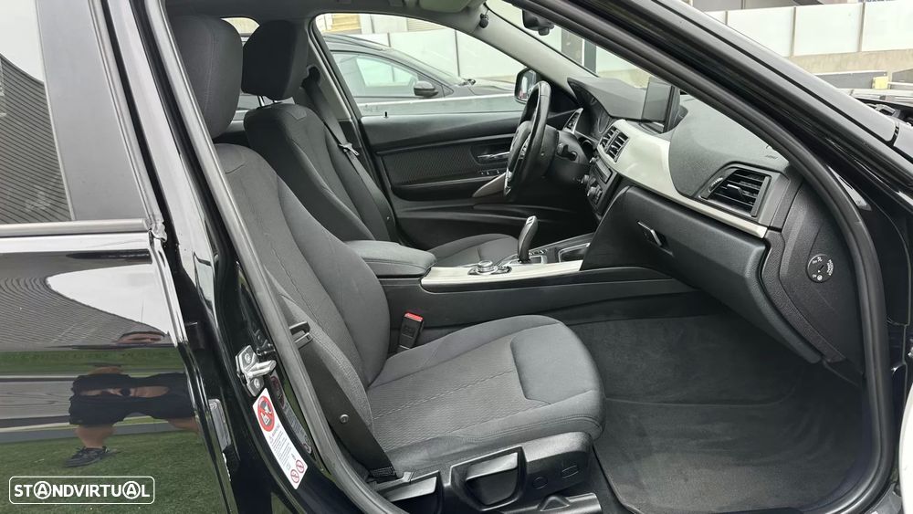 BMW 318 d Aut. Sport Line - 50