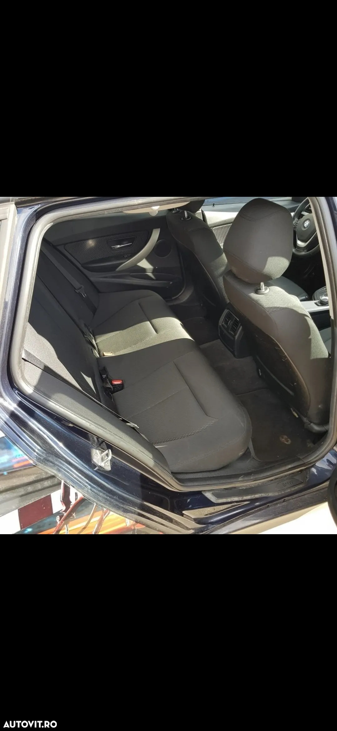 BMW Seria 3 320d Touring Aut. - 8