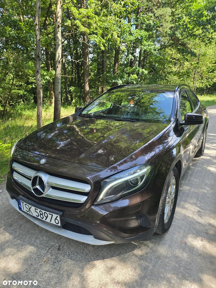 Mercedes-Benz GLA 200 (CDI) d - 2