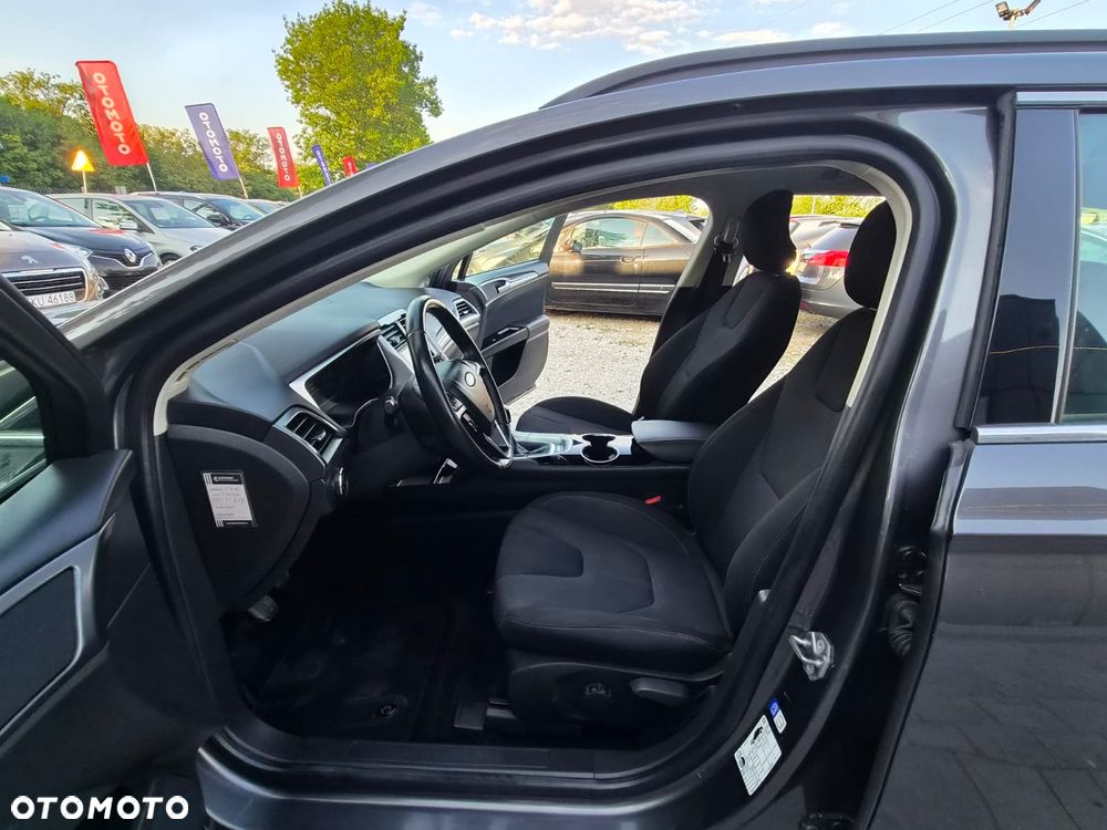 Ford Mondeo 1.6 TDCi Ambiente - 21