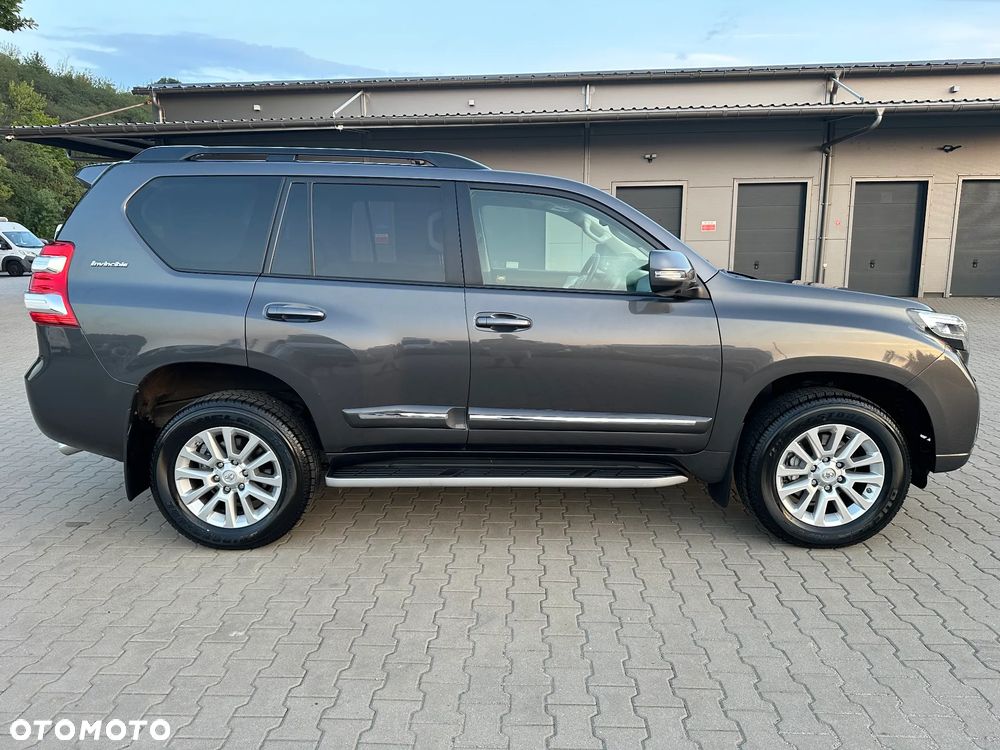 Toyota Land Cruiser LC 2.8 D-4D Invincible - 6