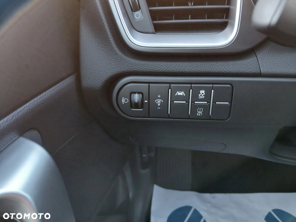 Kia XCeed 1.5 T-GDI M DCT - 13