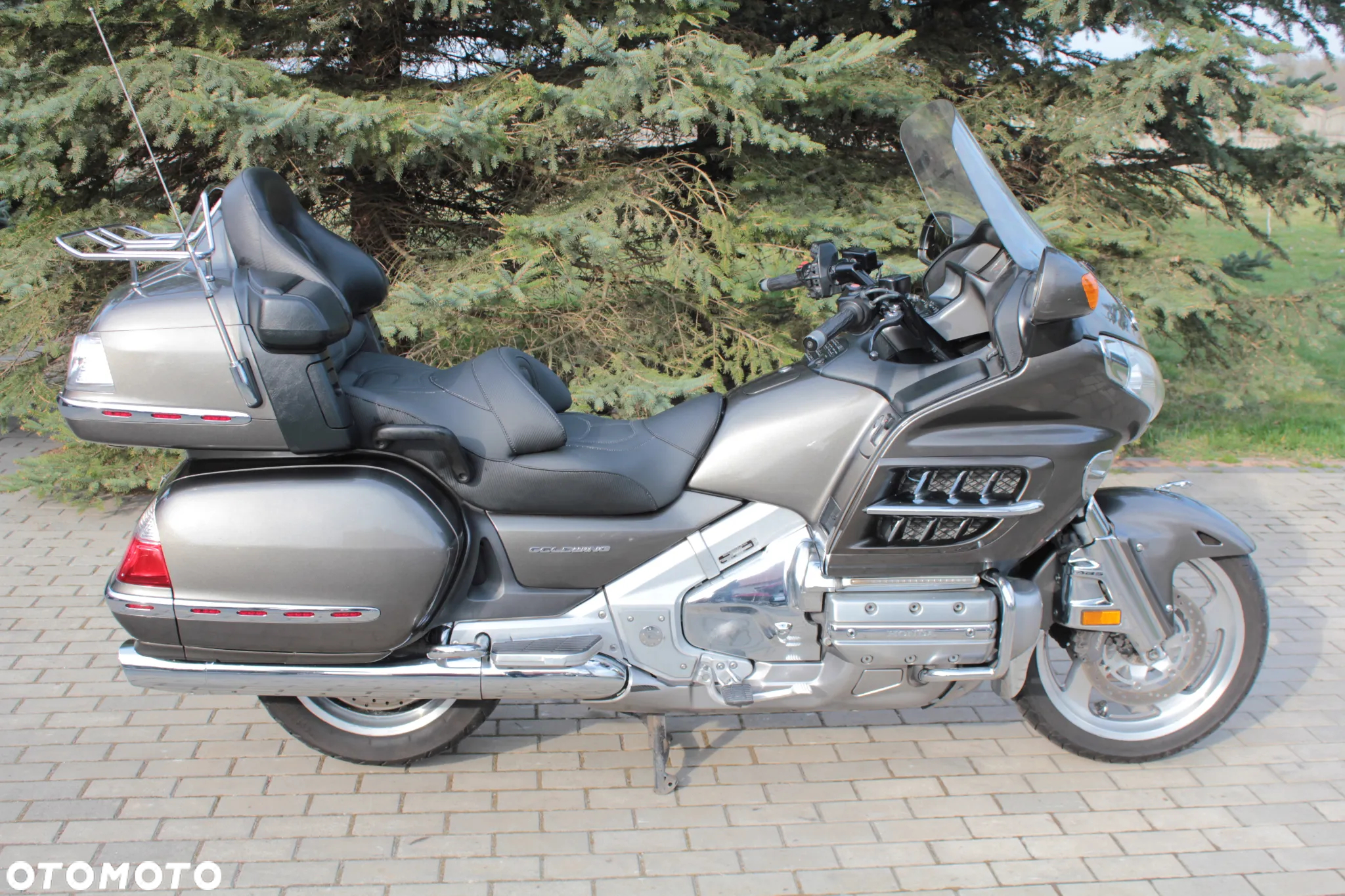 Honda GL - 39