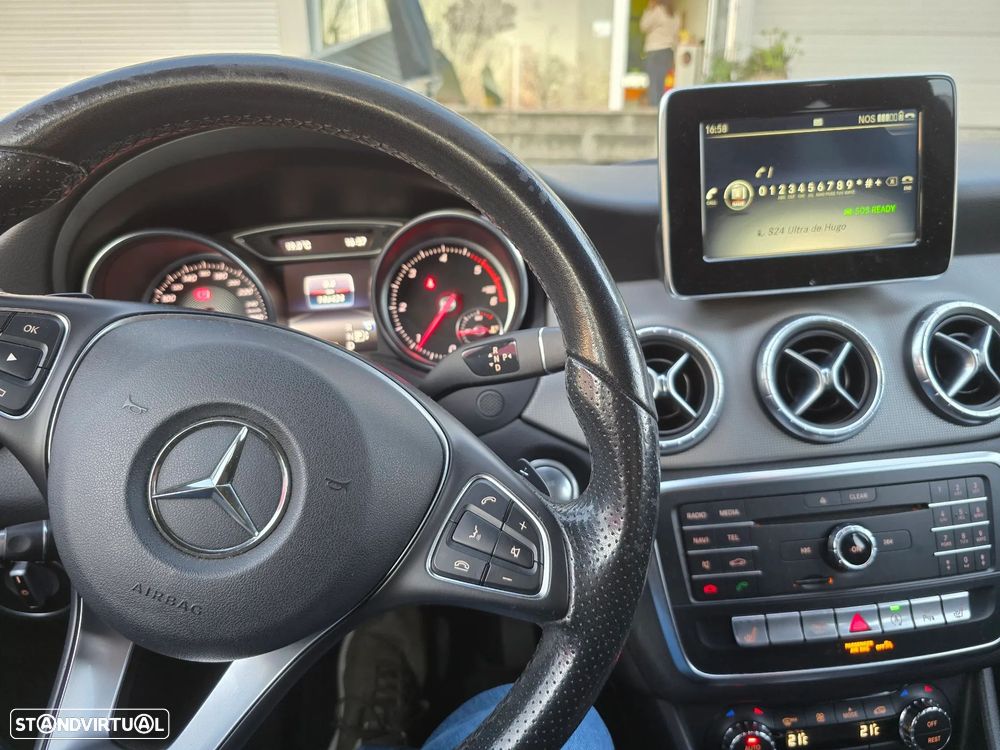 Mercedes-Benz CLA 180 d Shooting Brake Urban Aut. - 14