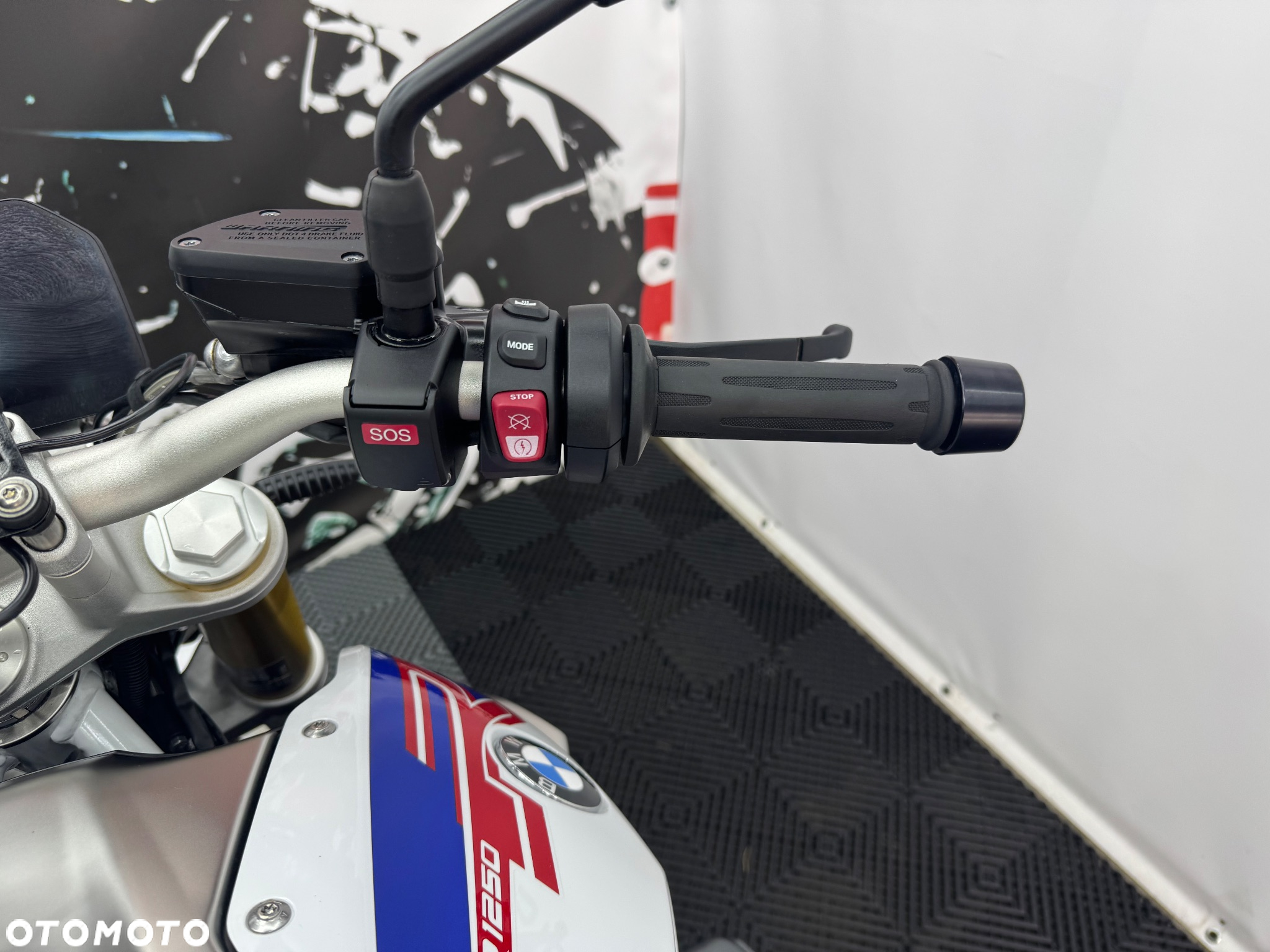 BMW R - 28