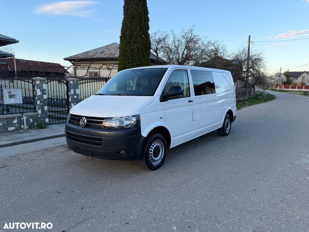 Volkswagen Transporter - 1