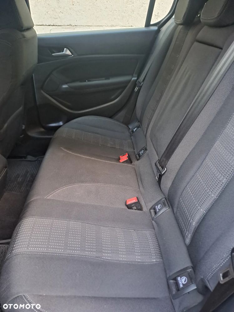 Peugeot 308 1.6 BlueHDi Allure S&S - 14