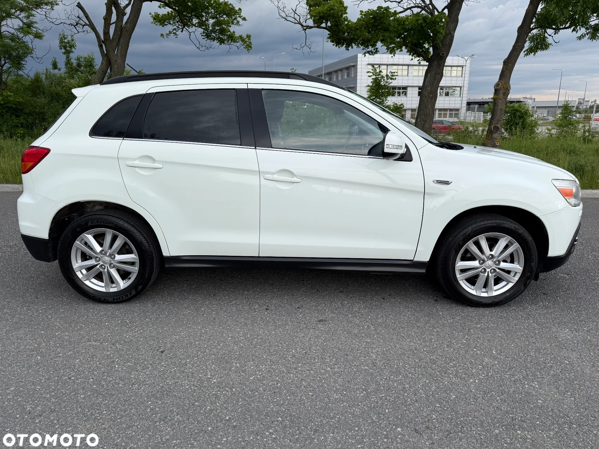 Mitsubishi ASX - 8