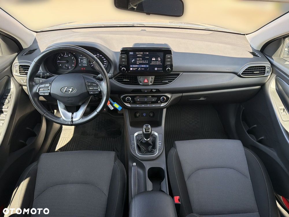 Hyundai i30 - 21