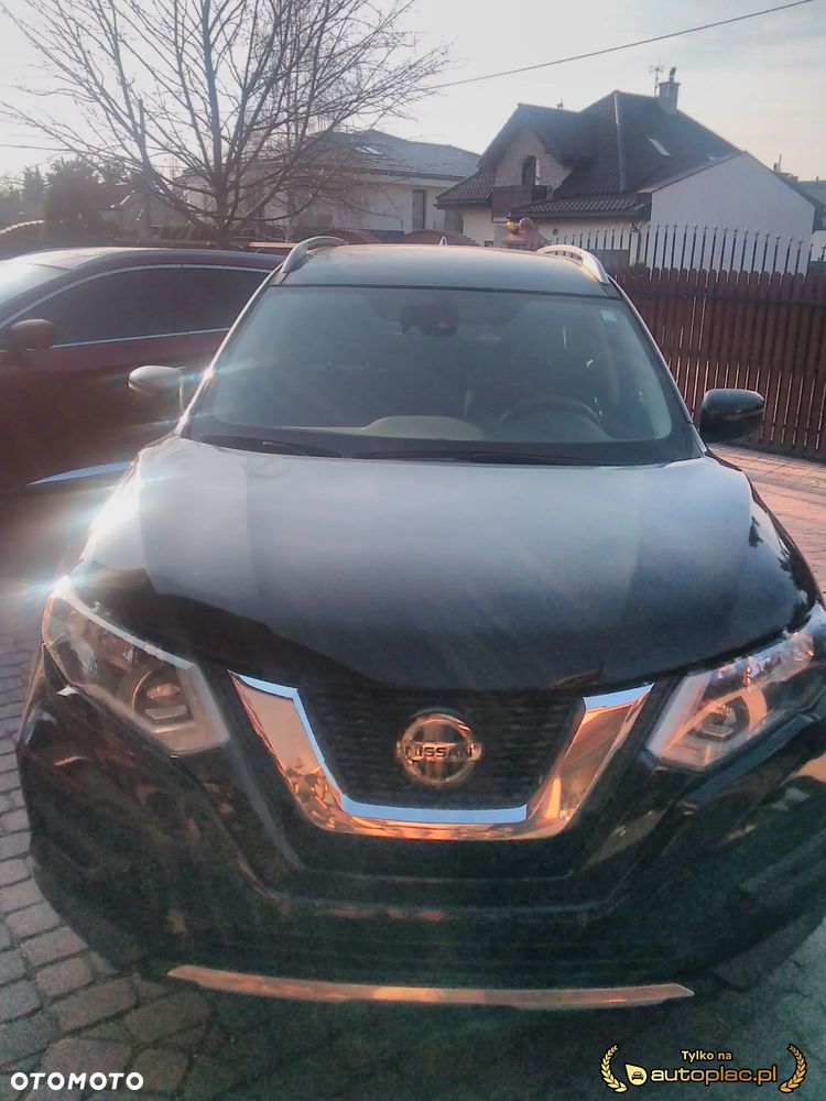 Nissan Rogue - 4