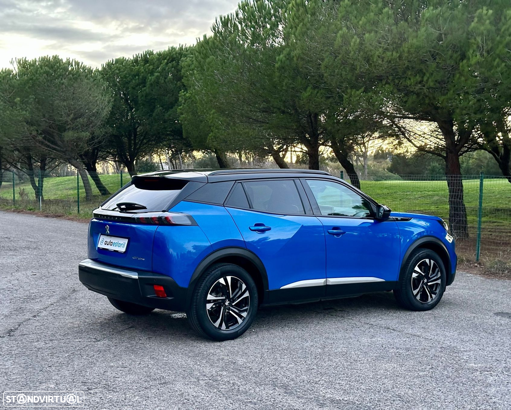 Peugeot e-2008 50 kWh GT Line - 6