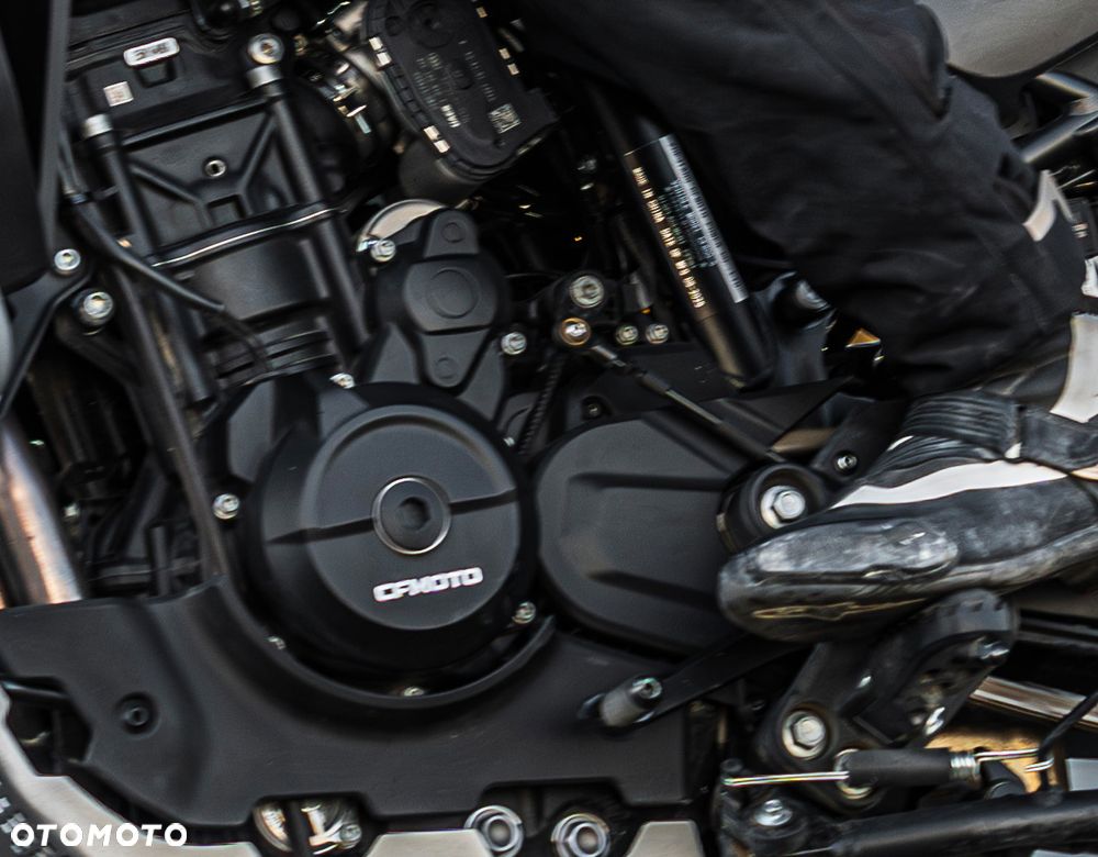 CFMoto 800MT Explore - 8