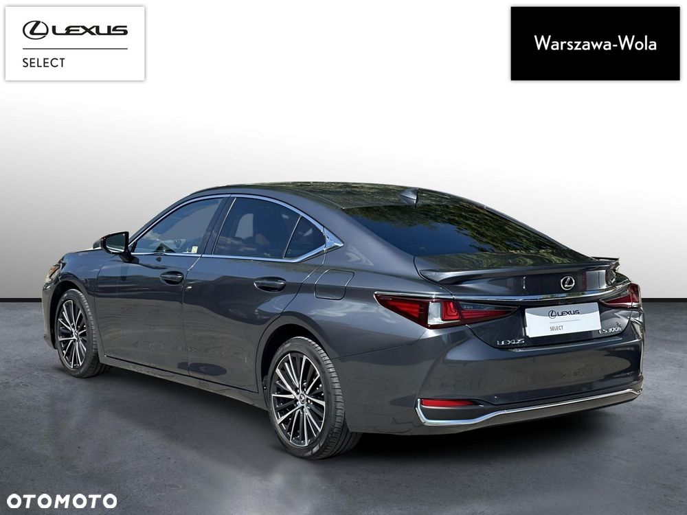 Lexus ES 300h Business Edition - 5