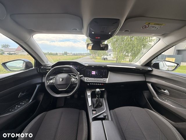 Peugeot 308 1.2 PureTech Active Pack S&S - 17