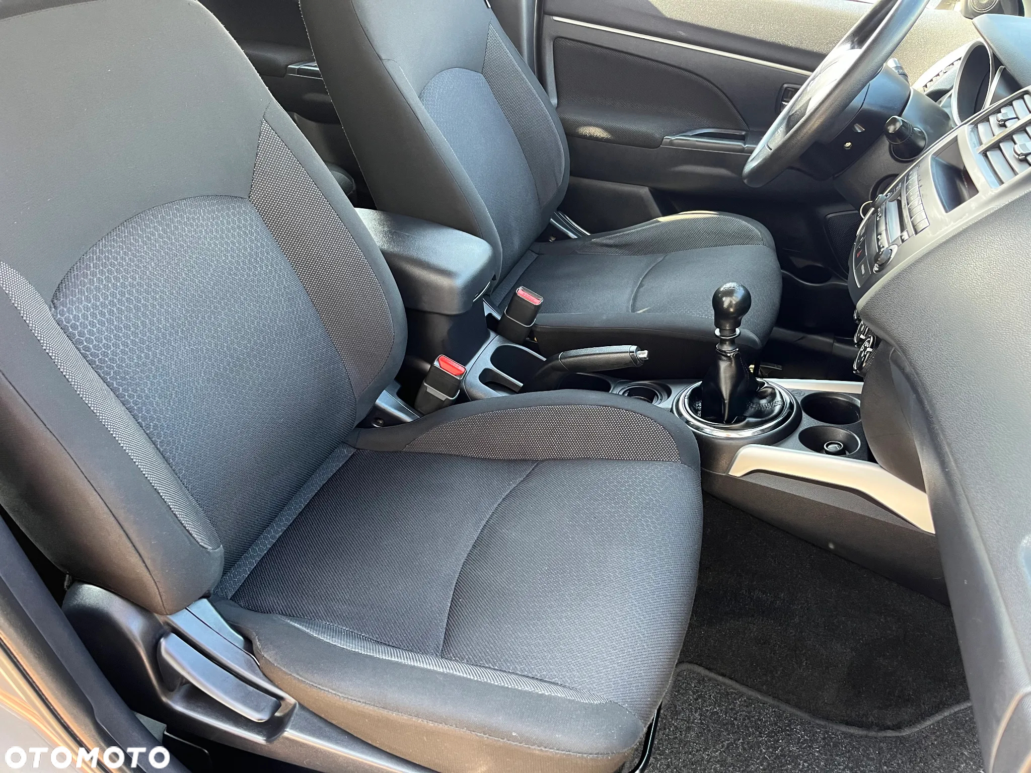 Mitsubishi ASX - 20